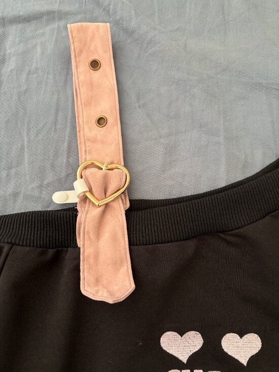 Y2K black hear embroidery lace-up off shoulder pullover - Picture 3 of 5